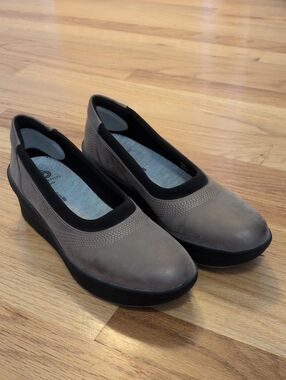 Cloudsteppers by Clarks Shoes